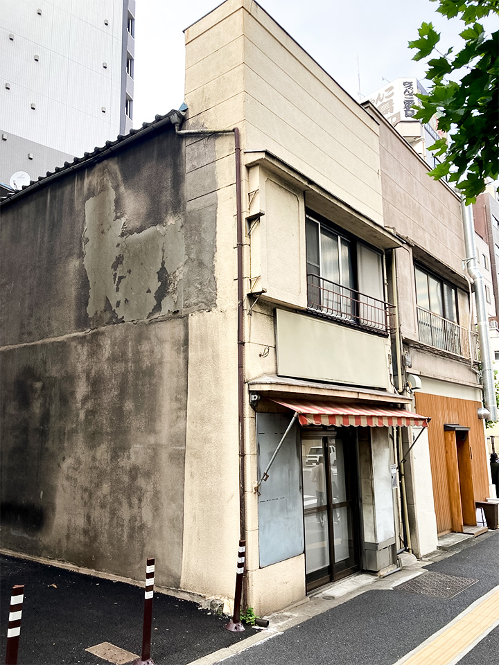 行き場をなくした、3.5坪の土地|両国